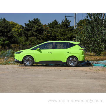 Hot selling HECHUANG Z03 cheap Chinese electric car EV fast electric car 620KM high performance